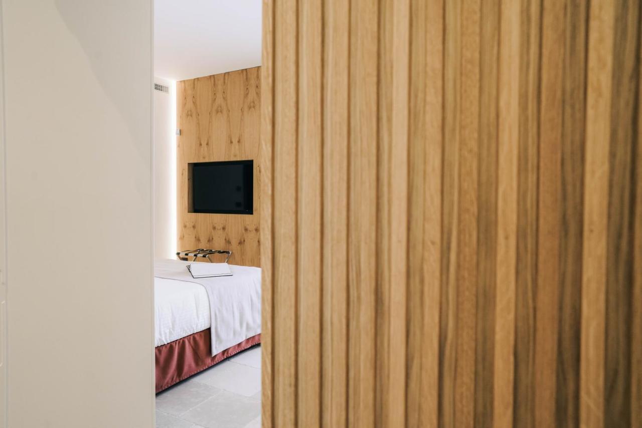 Essenza Relais Contemporaneo Bed & Breakfast Cisternino Ngoại thất bức ảnh