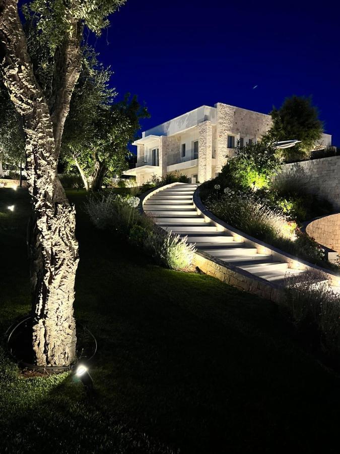 Essenza Relais Contemporaneo Bed & Breakfast Cisternino Ngoại thất bức ảnh