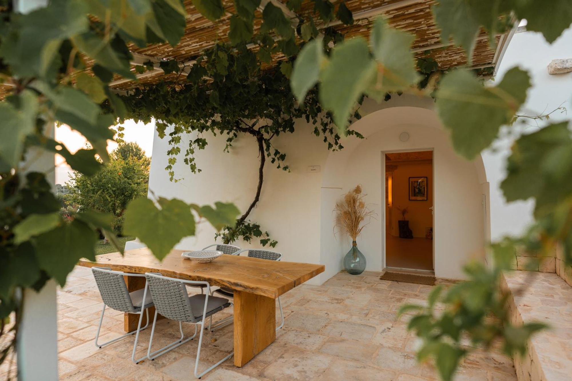 Essenza Relais Contemporaneo Bed & Breakfast Cisternino Ngoại thất bức ảnh