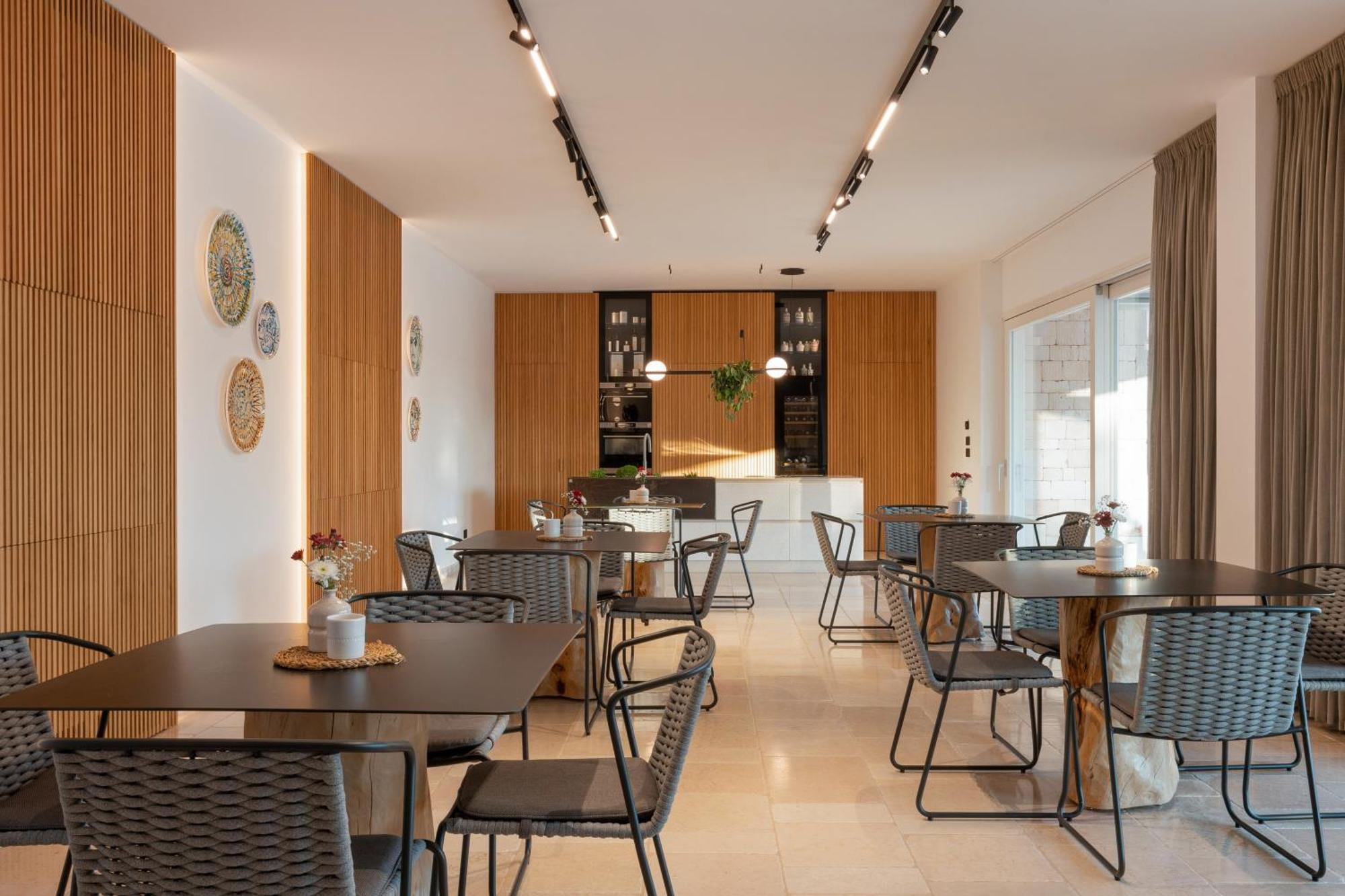 Essenza Relais Contemporaneo Bed & Breakfast Cisternino Ngoại thất bức ảnh