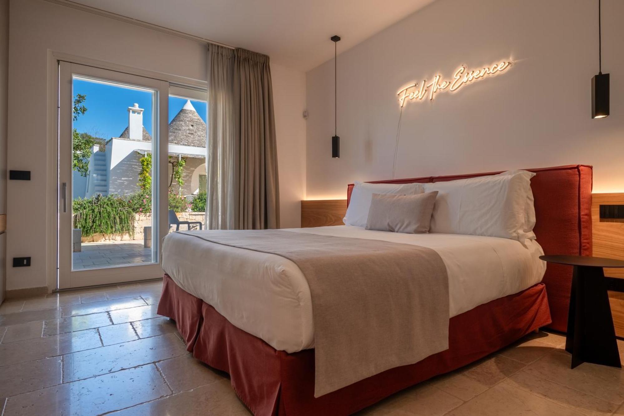 Essenza Relais Contemporaneo Bed & Breakfast Cisternino Ngoại thất bức ảnh