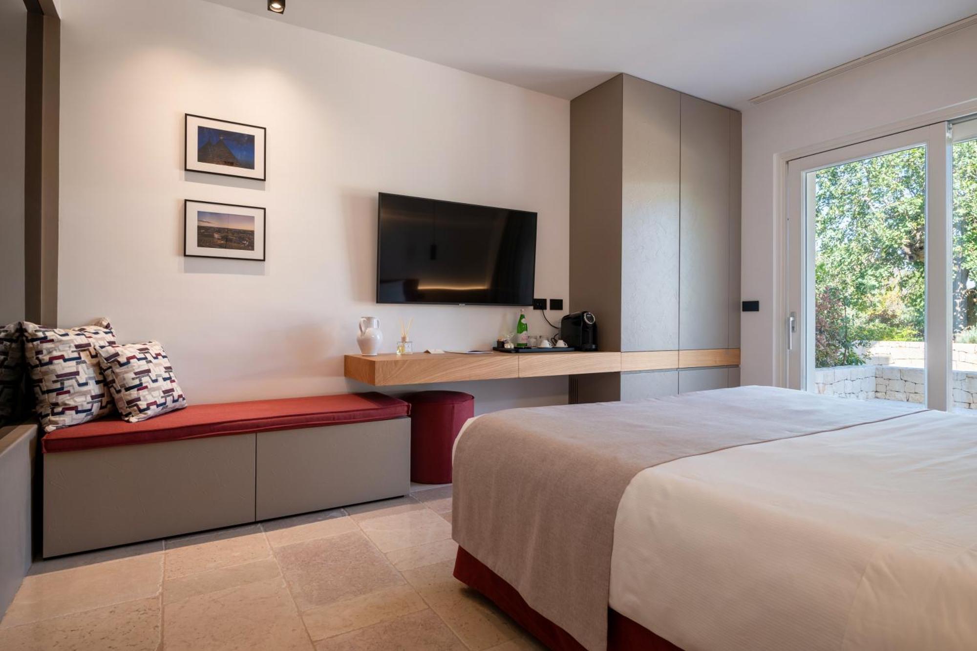 Essenza Relais Contemporaneo Bed & Breakfast Cisternino Ngoại thất bức ảnh